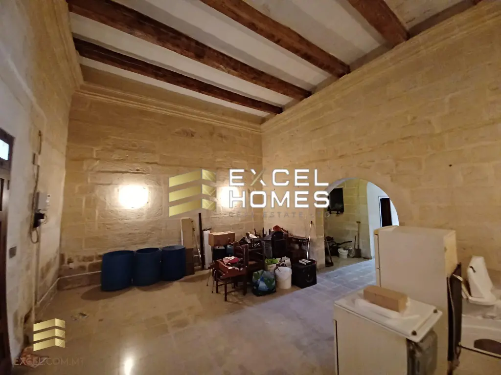 2 bedroom Character House in Zejtun, Malta – 25670