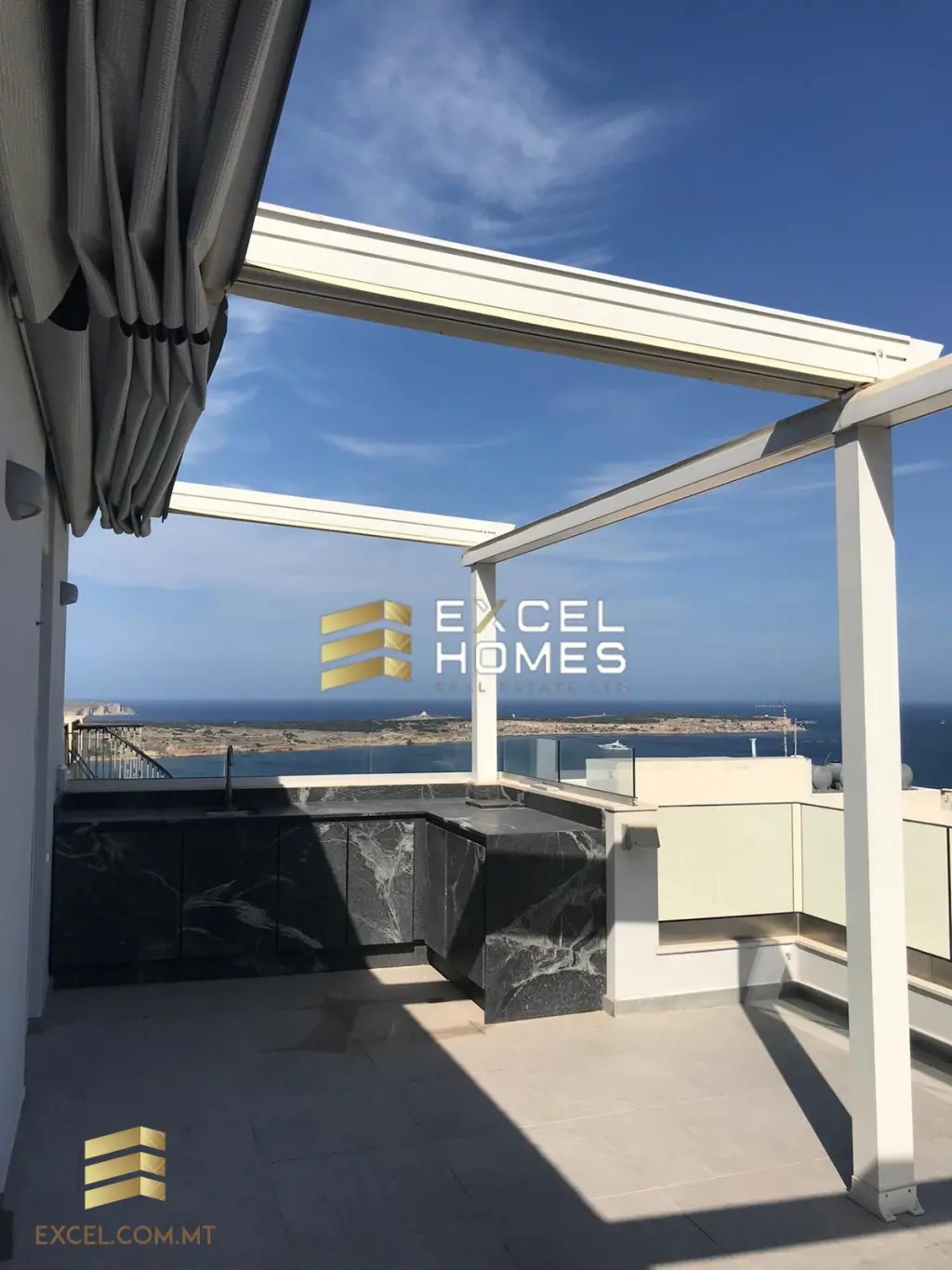 2 bedroom Penthouse in Mellieha, Malta – 25694