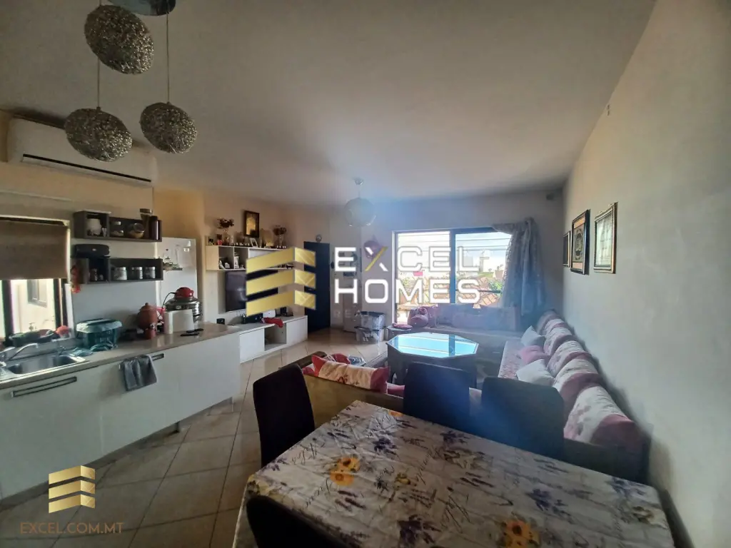 3 bedroom Penthouse in Fgura, Malta – 25765