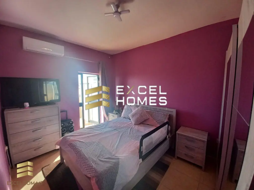 3 bedroom Penthouse in Fgura, Malta – 25765