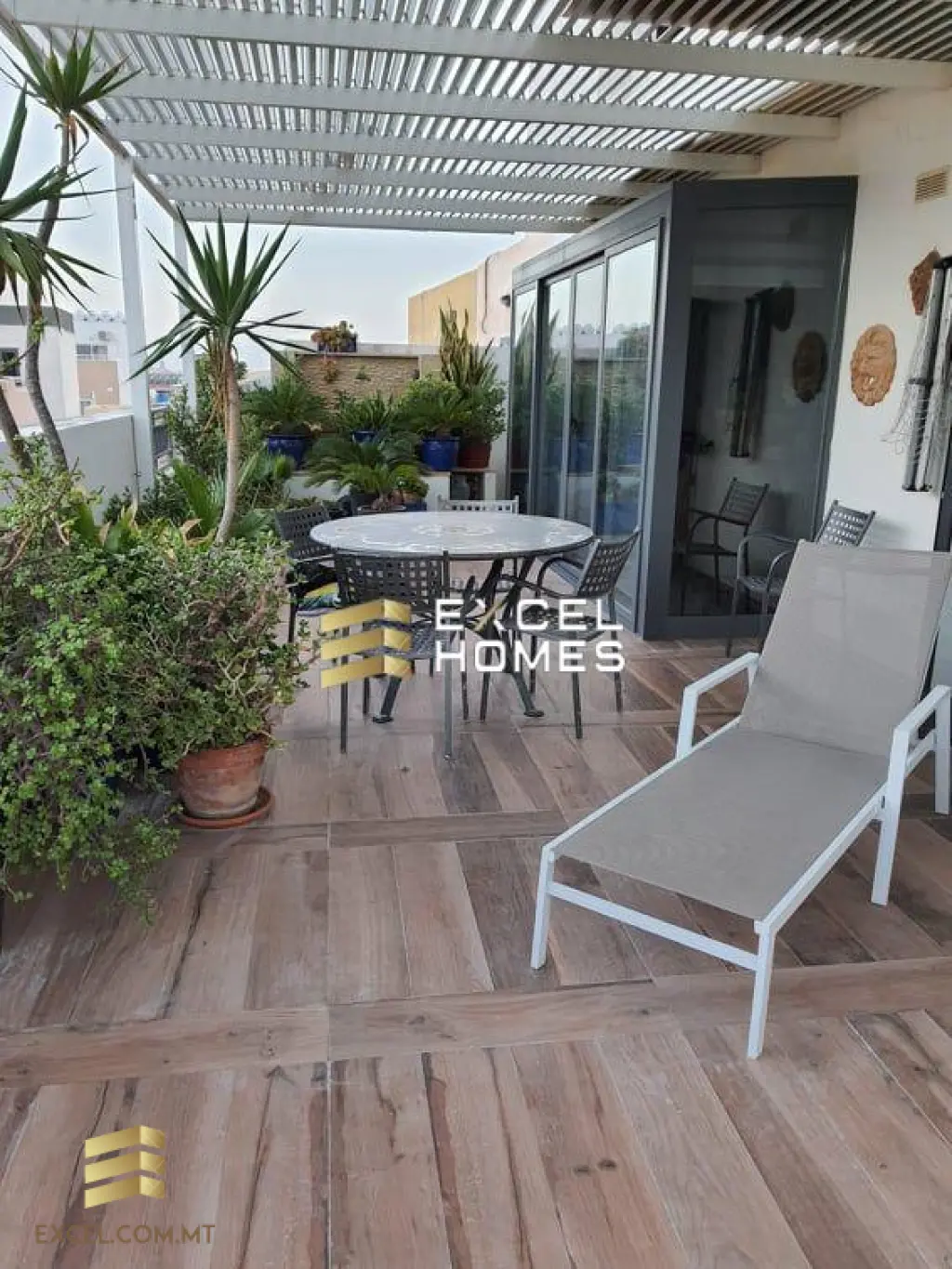 3 bedroom Penthouse in Xghajra, Malta – 26051