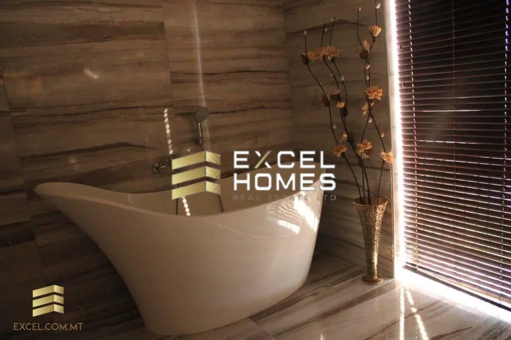 5 bedroom Townhouse in Rabat (Malta), Malta – 26682