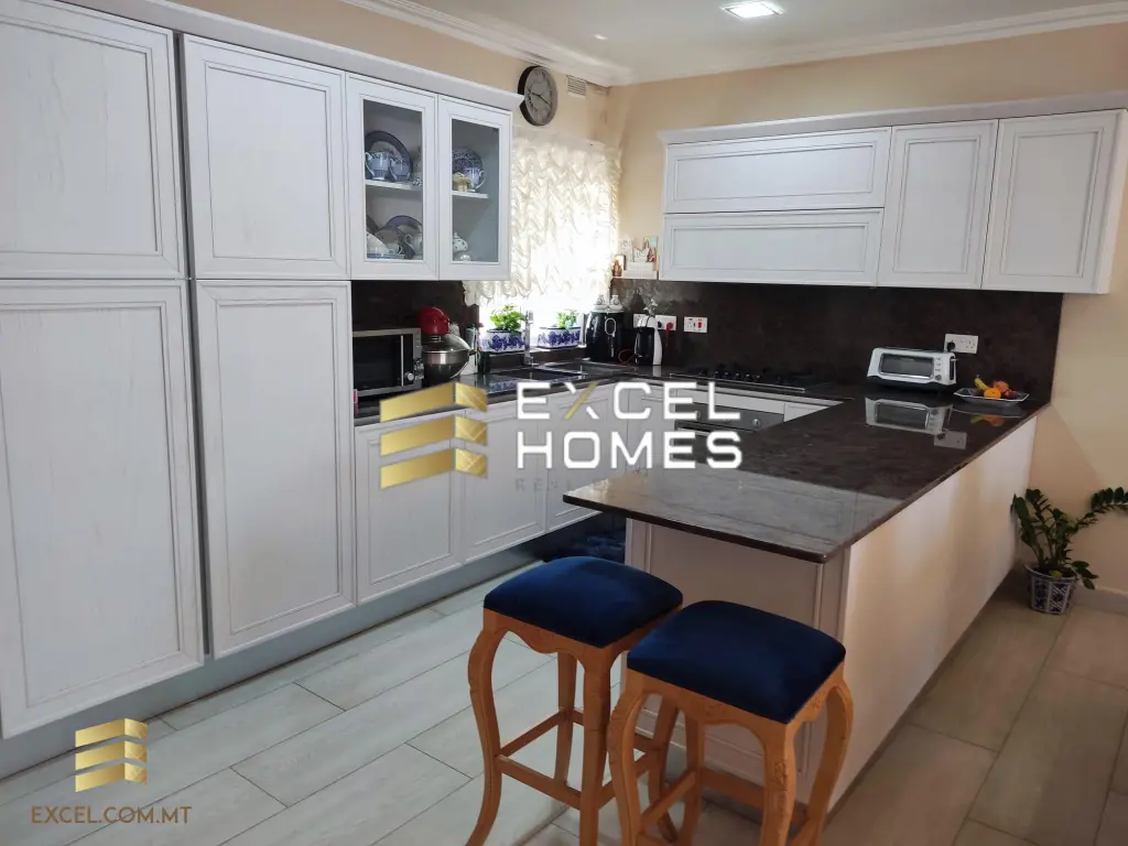 3 bedroom Penthouse in Santa Venera, Malta – 27363