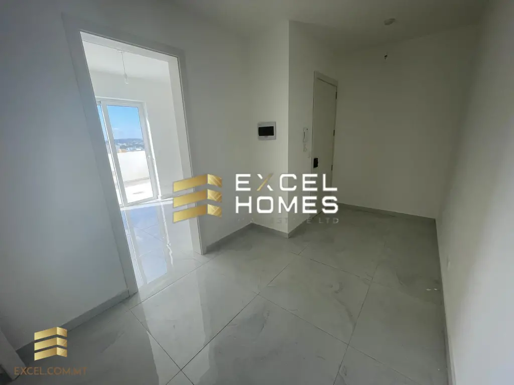 2 bedroom Penthouse in Xaghra, Malta – 28663