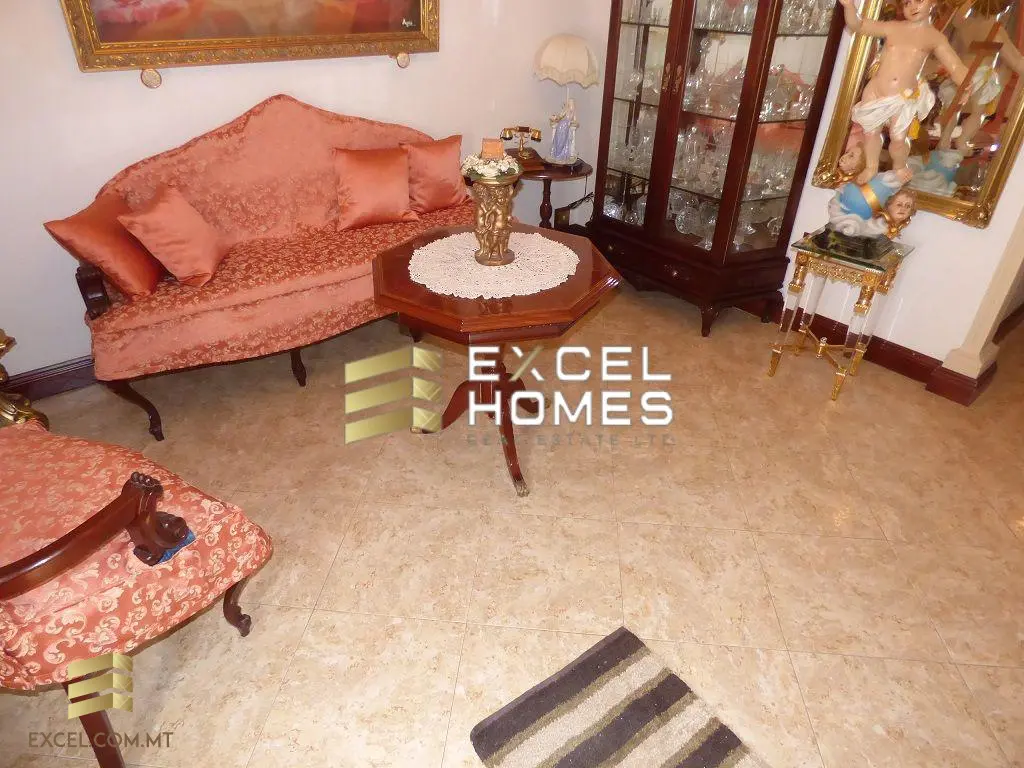 3 bedroom Maisonette in Fgura, Malta – 29221