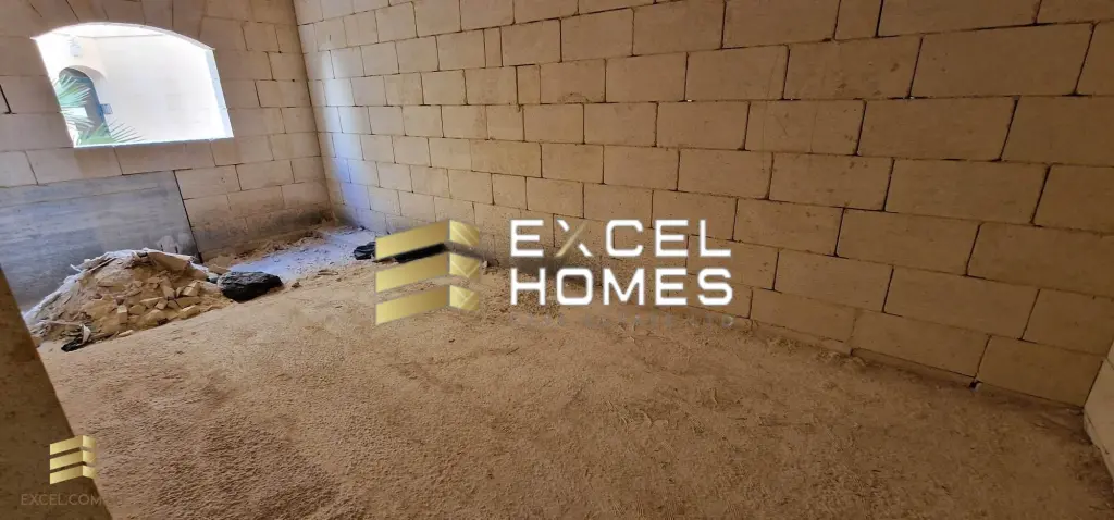 2 bedroom Maisonette in Xlendi, Malta – 29342