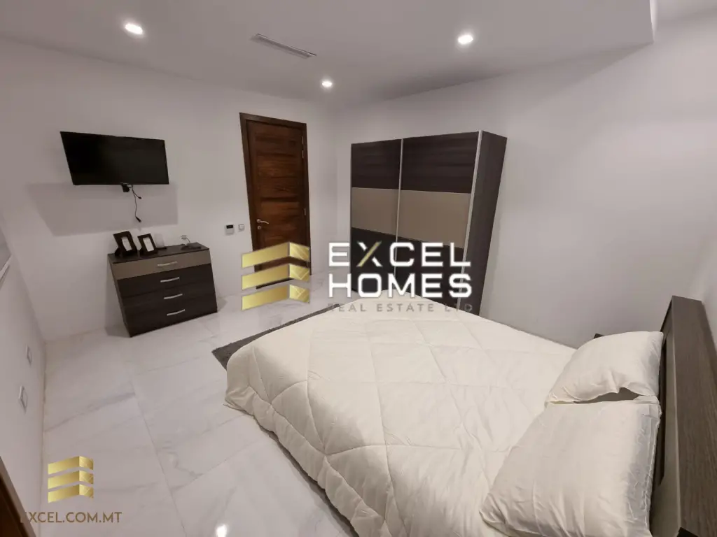 4 bedroom Apartment in Ghajnsielem, Malta – 29719