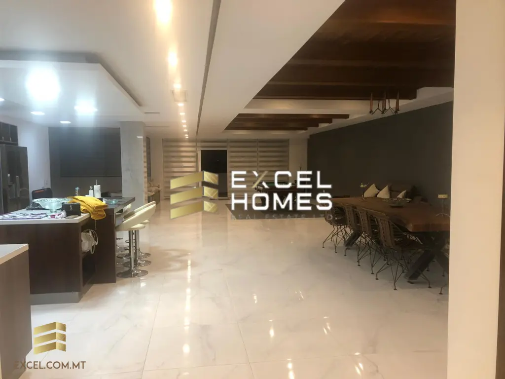 4 bedroom Apartment in Ghajnsielem, Malta – 29719