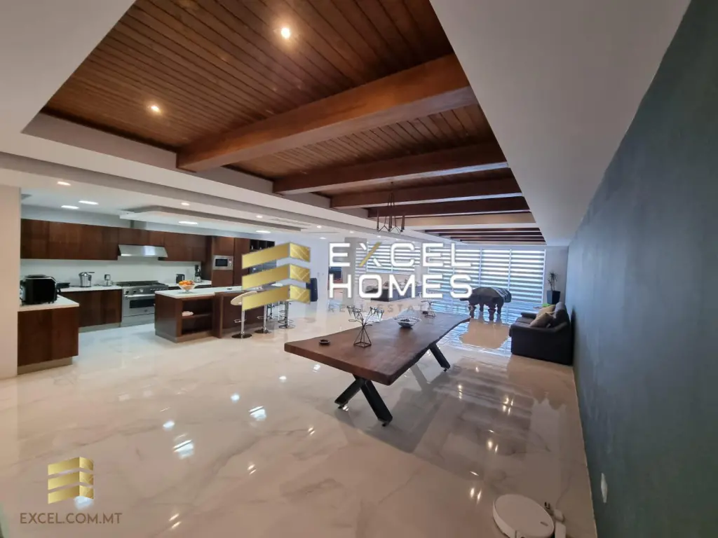 4 bedroom Apartment in Ghajnsielem, Malta – 29719