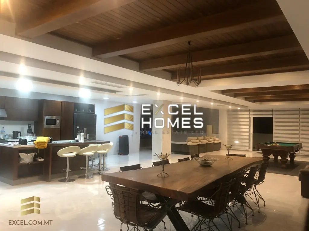 4 bedroom Apartment in Ghajnsielem, Malta – 29719