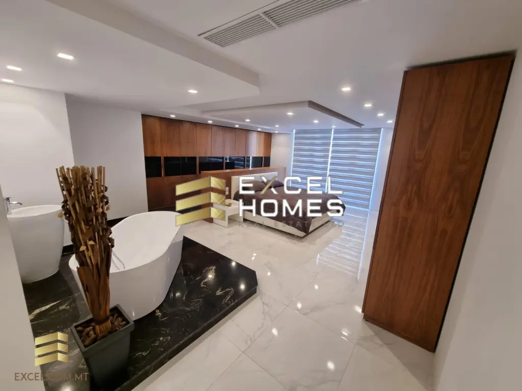 4 bedroom Apartment in Ghajnsielem, Malta – 29719