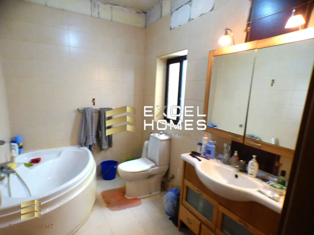 2 bedroom Apartment in Santa Venera, Malta – 30036