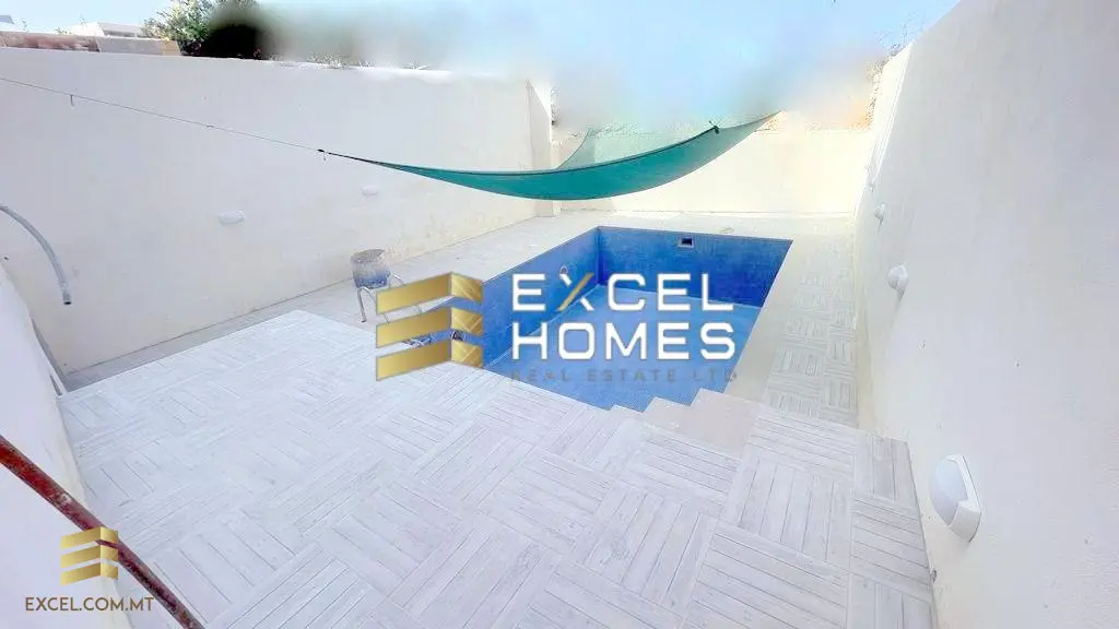 3 bedroom Penthouse in Xaghra, Malta – 30195