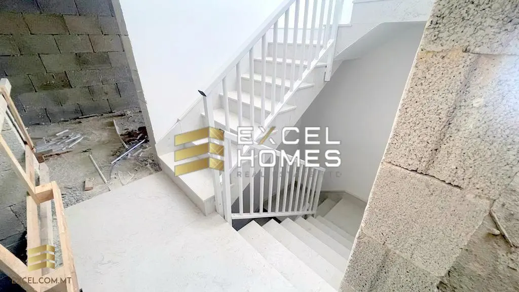 3 bedroom Penthouse in Xaghra, Malta – 30195