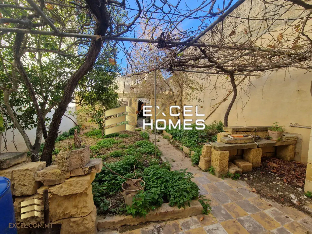 5 bedroom Terraced House in Xaghra, Malta – 56857