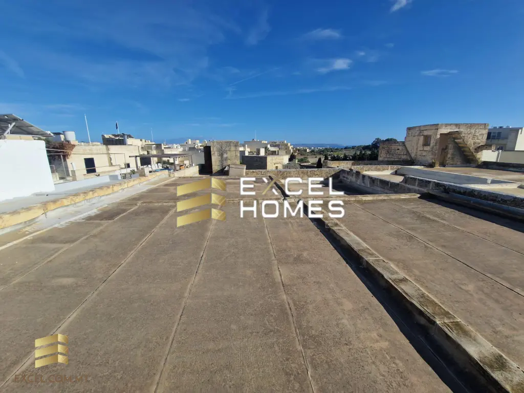 5 bedroom Terraced House in Xaghra, Malta – 56857