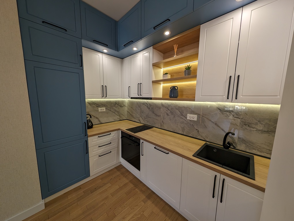 2 bedroom Apartment in Becici, Montenegro – CMM27183