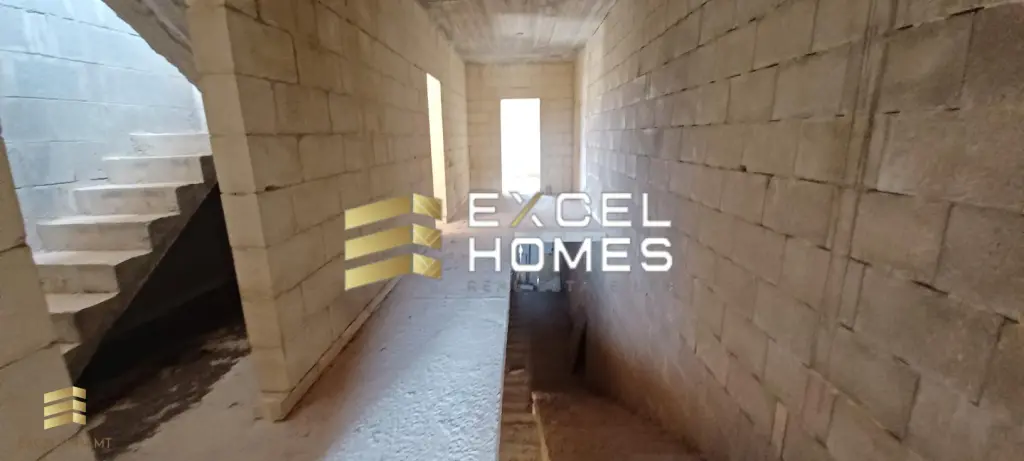 3 bedroom Terraced House in Birzebbugia, Malta – 57449