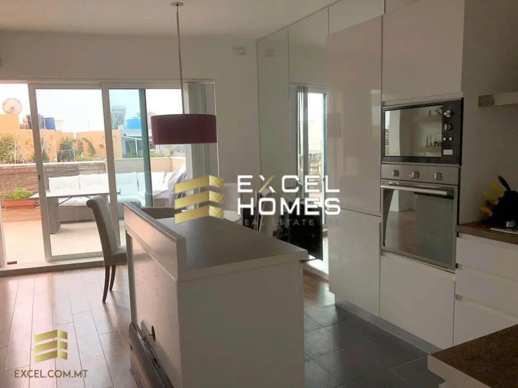 2 bedroom Penthouse in San Pawl Tat-Targa, Malta – 57609