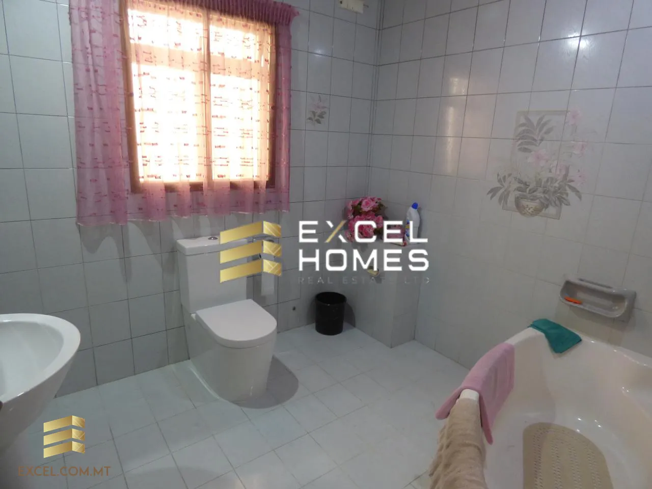 3 bedroom Maisonette in Santa Venera, Malta – 57803