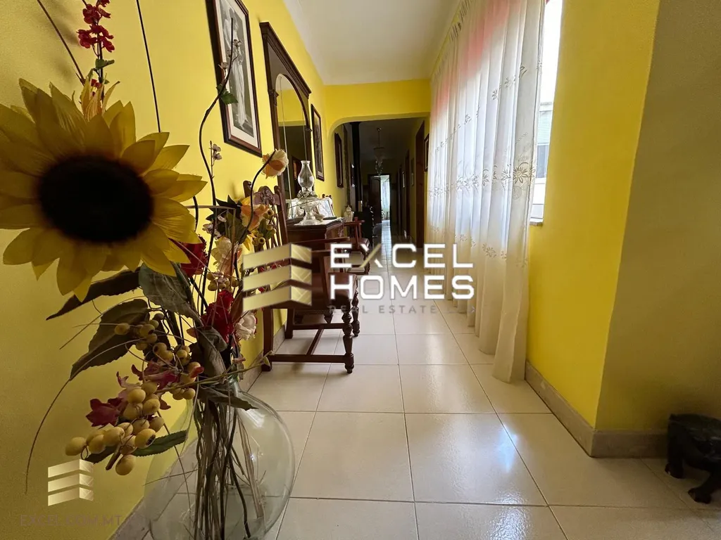 3 bedroom Maisonette in Swieqi, Malta – 57699