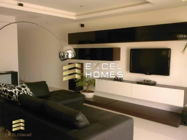 3 bedroom Penthouse in Birkirkara, Malta – 58005