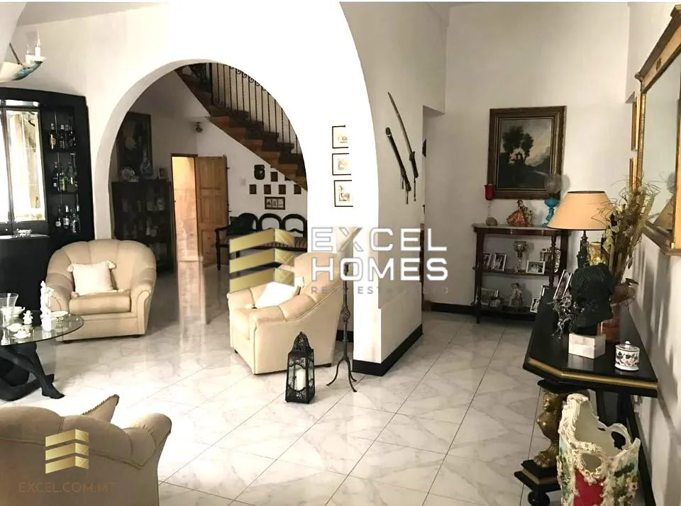 6 bedroom Townhouse in Luqa, Malta – 57947