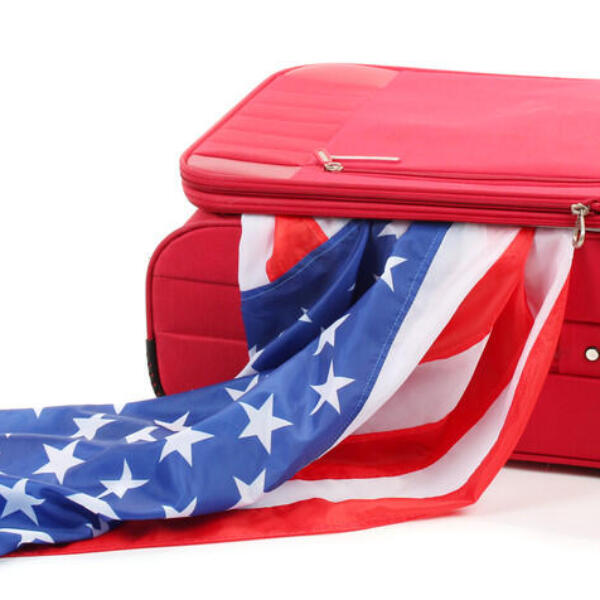 Why are Americans moving to Europe?