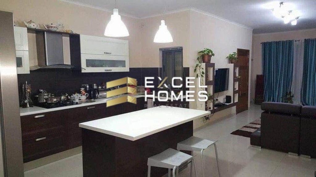 3 bedroom Penthouse in Fgura, Malta – 58710