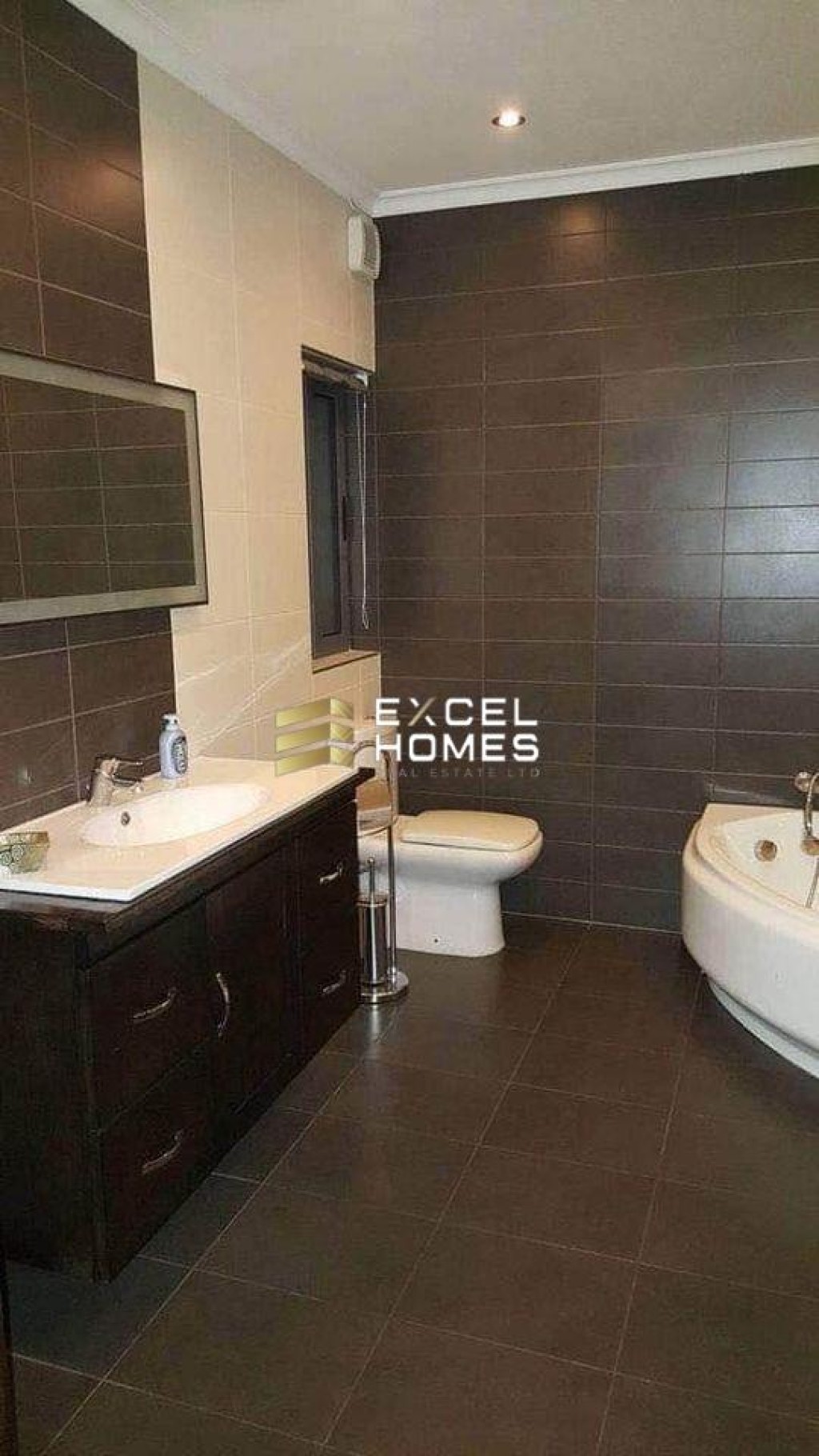 3 bedroom Penthouse in Fgura, Malta – 58710