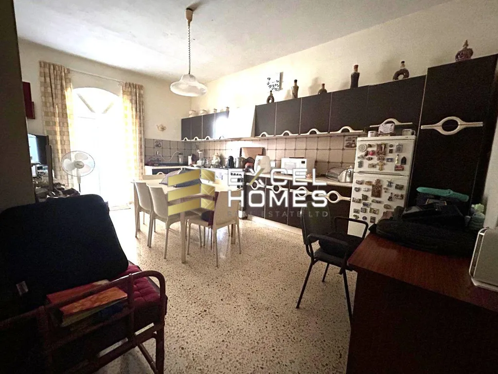 2 bedroom Maisonette in Gzira, Malta – 58270