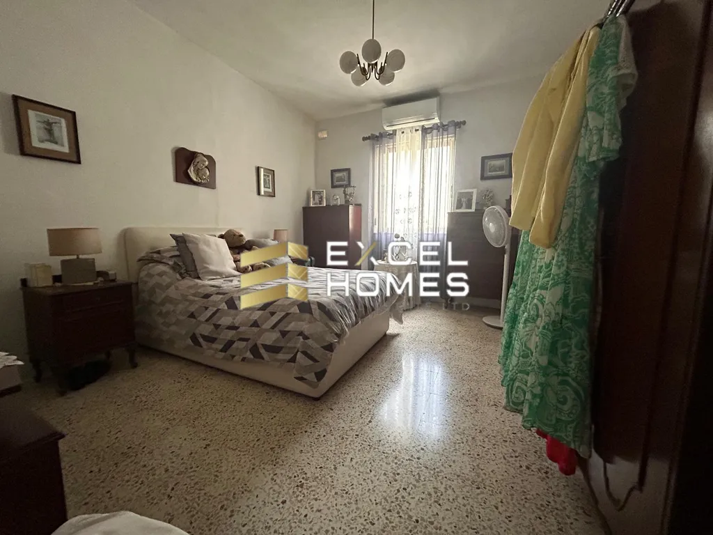 2 bedroom Maisonette in Gzira, Malta – 58270