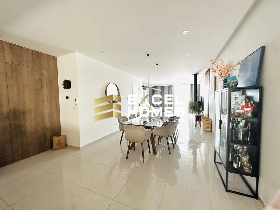 3 bedroom Penthouse in Zebbug, Malta – 61007