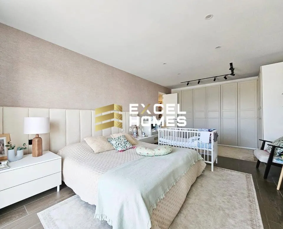 3 bedroom Penthouse in Zebbug, Malta – 61007