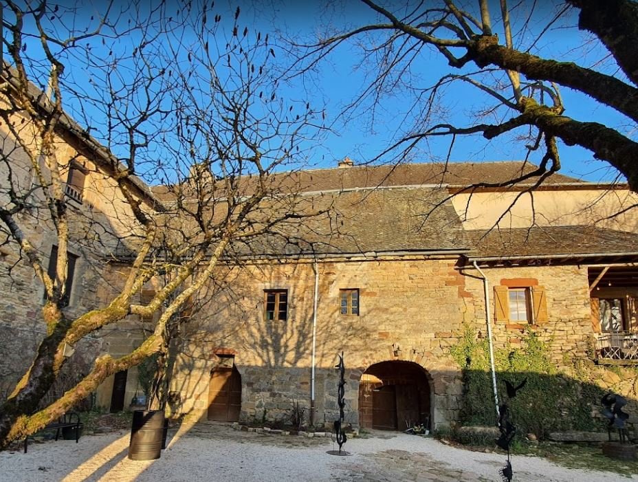 5 bedroom chateau in Saint Felix De Lunel, Aveyron, France