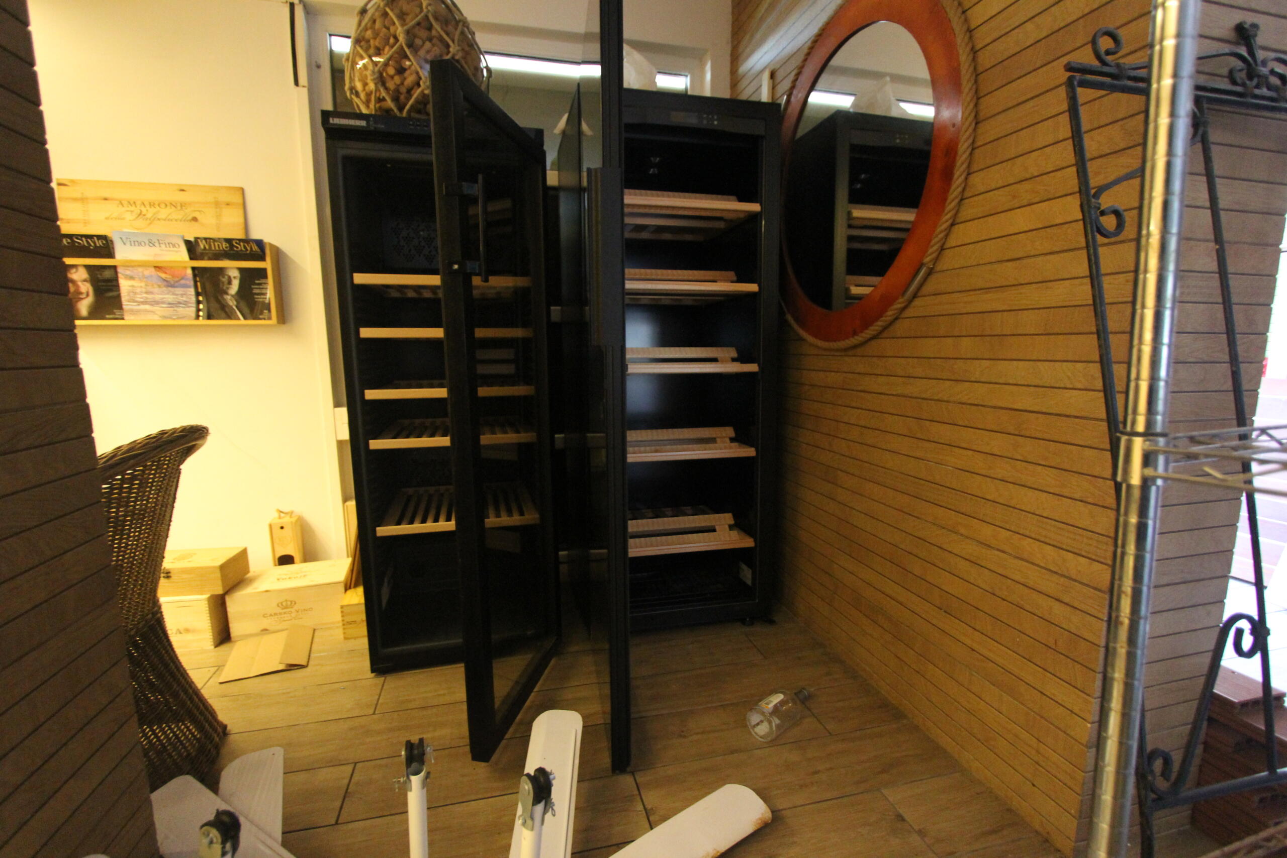 Commerce property in Rafailovici, Montenegro – CMM52317