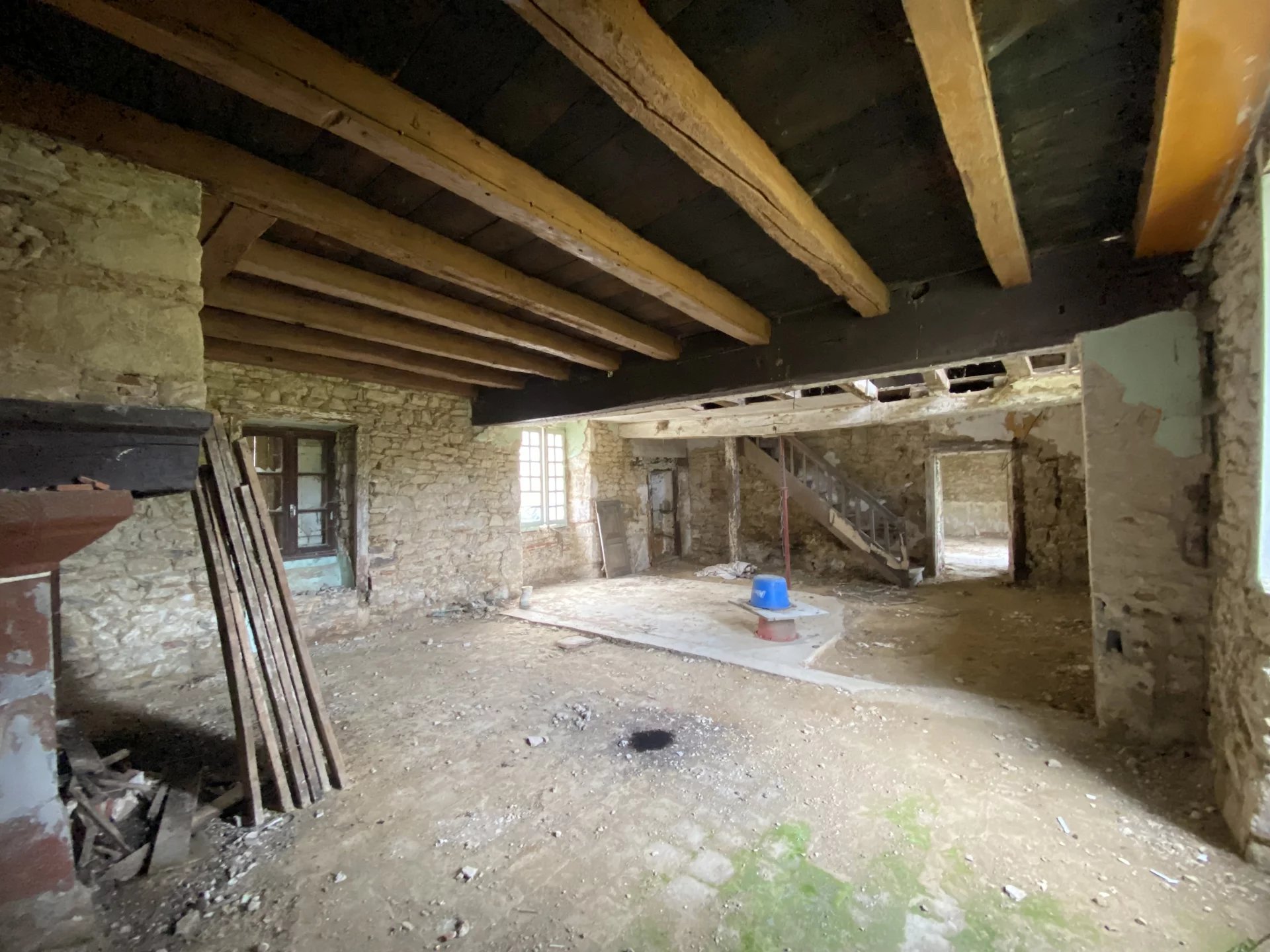 Beautiful village house to renovate with rear garden, Limousin – France – BVI76237