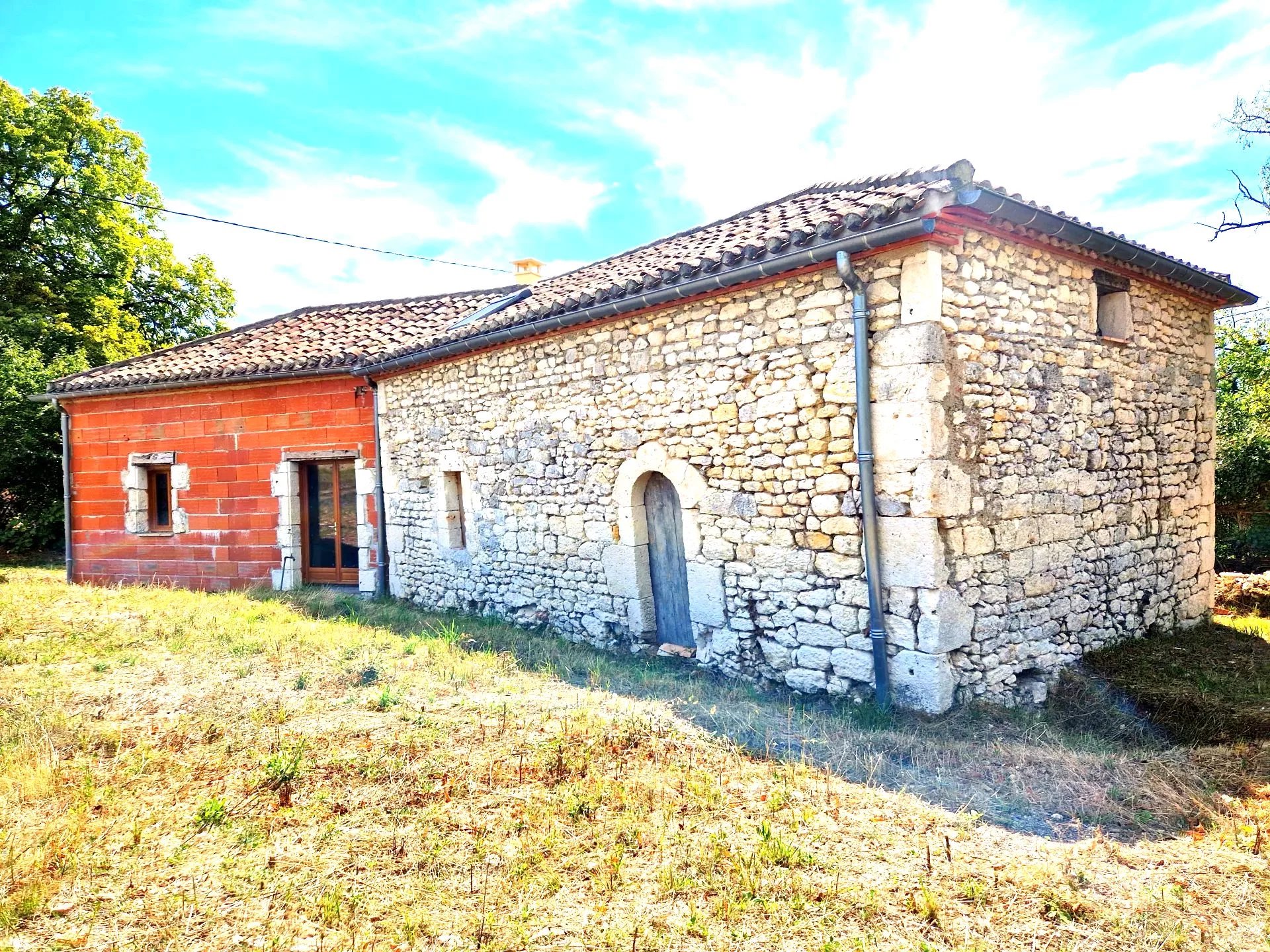 Part renovated stone house, Midi-Pyrénées – France – BVI72212