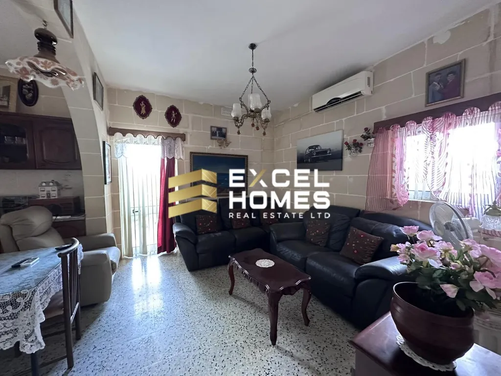 4 bedroom Townhouse in Xaghra, Malta – 61246