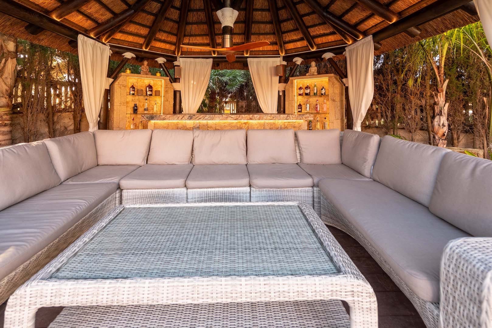 4 bedroom Villa in Calpe, Alacant, Spain – FCOV4353