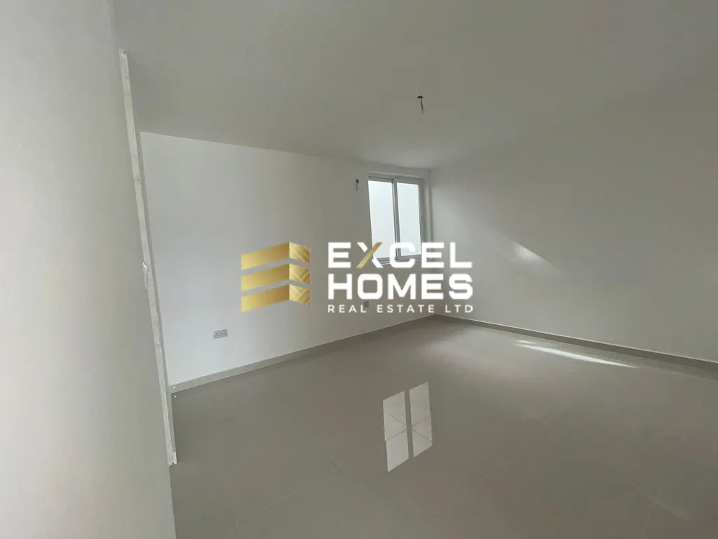 3 bedroom Apartment in Swieqi, Malta – 61571