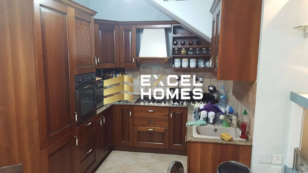 3 bedroom Maisonette in Zurrieq, Malta – 61495