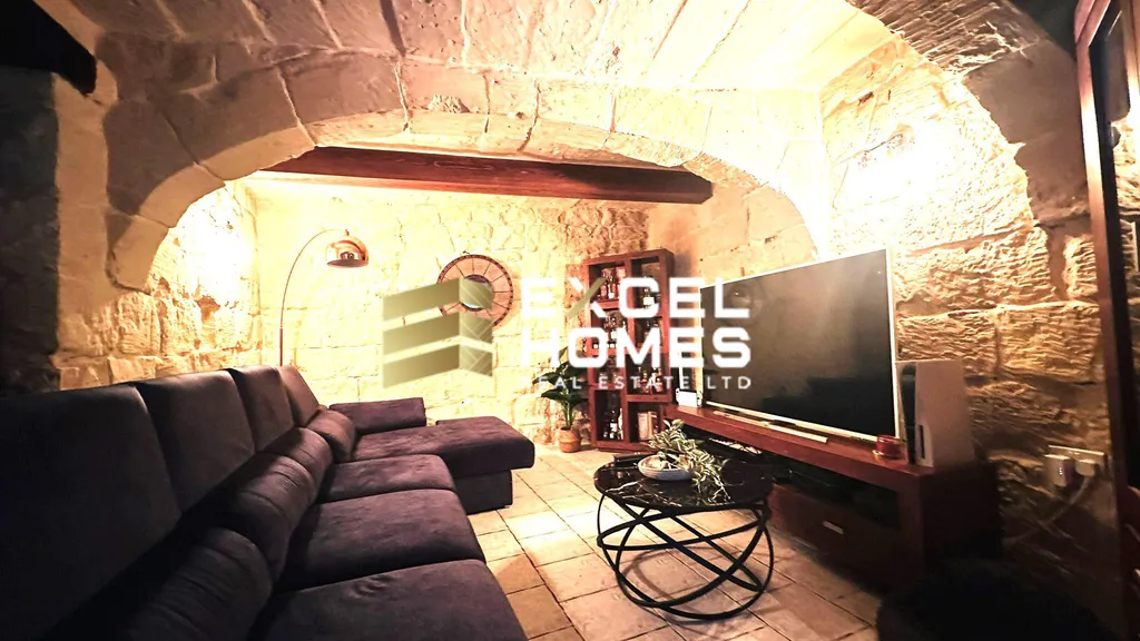 3 bedroom Character House in Mosta, Malta – 61633