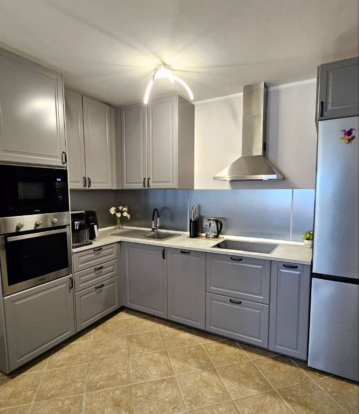 Two-Bedroom Apartment with Stunning Sea View in Budva, Montenegro – MRENB61