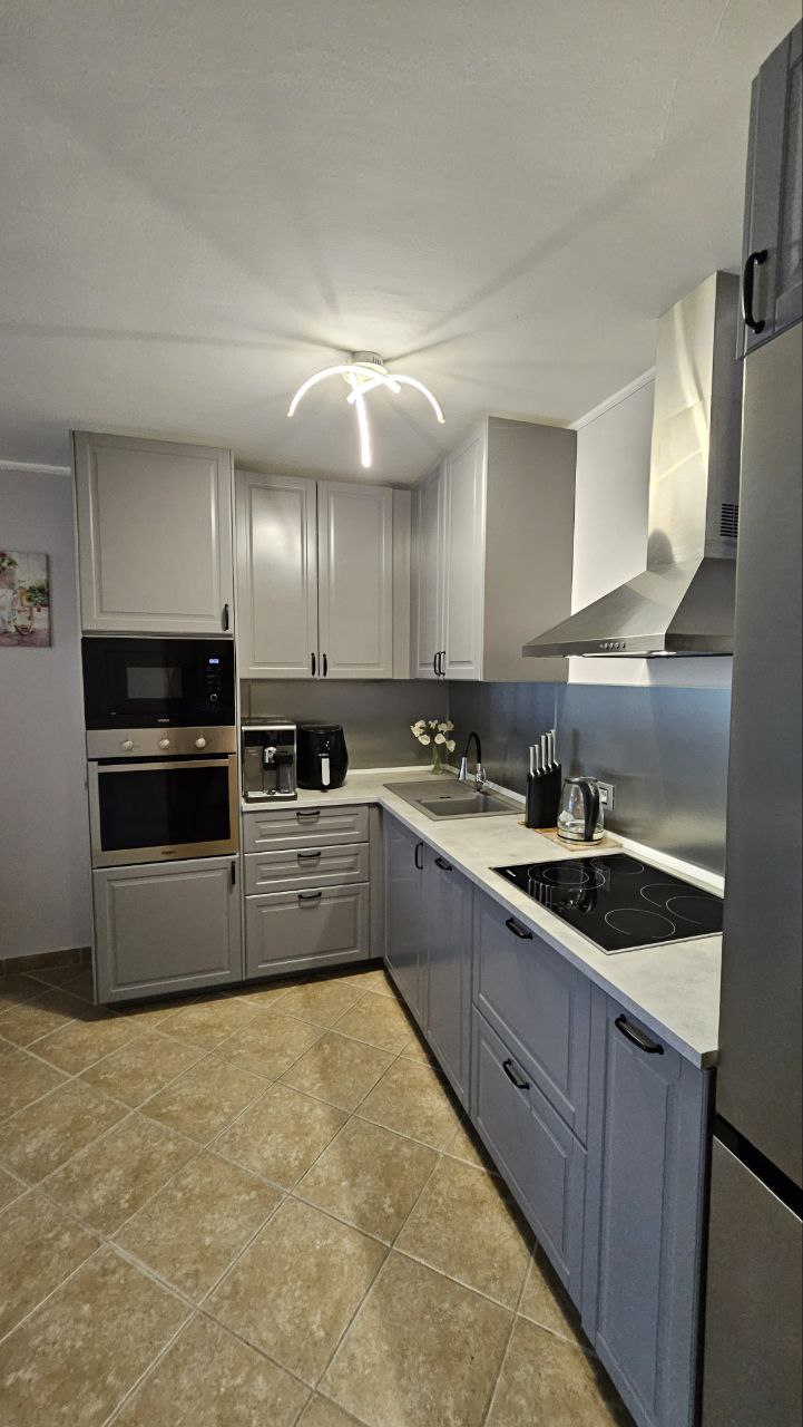 Two-Bedroom Apartment with Stunning Sea View in Budva, Montenegro – MRENB61