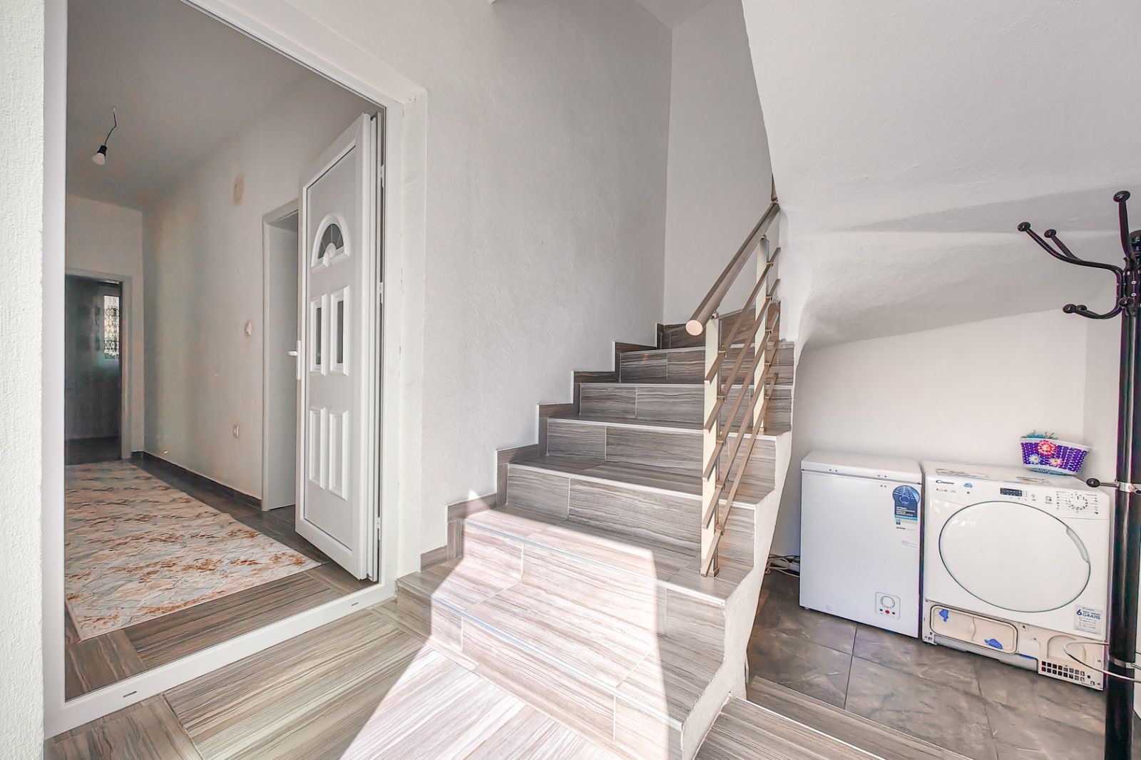 Spacious House for Sale in Bar-Montenegro, Montenegro – MREMLA1