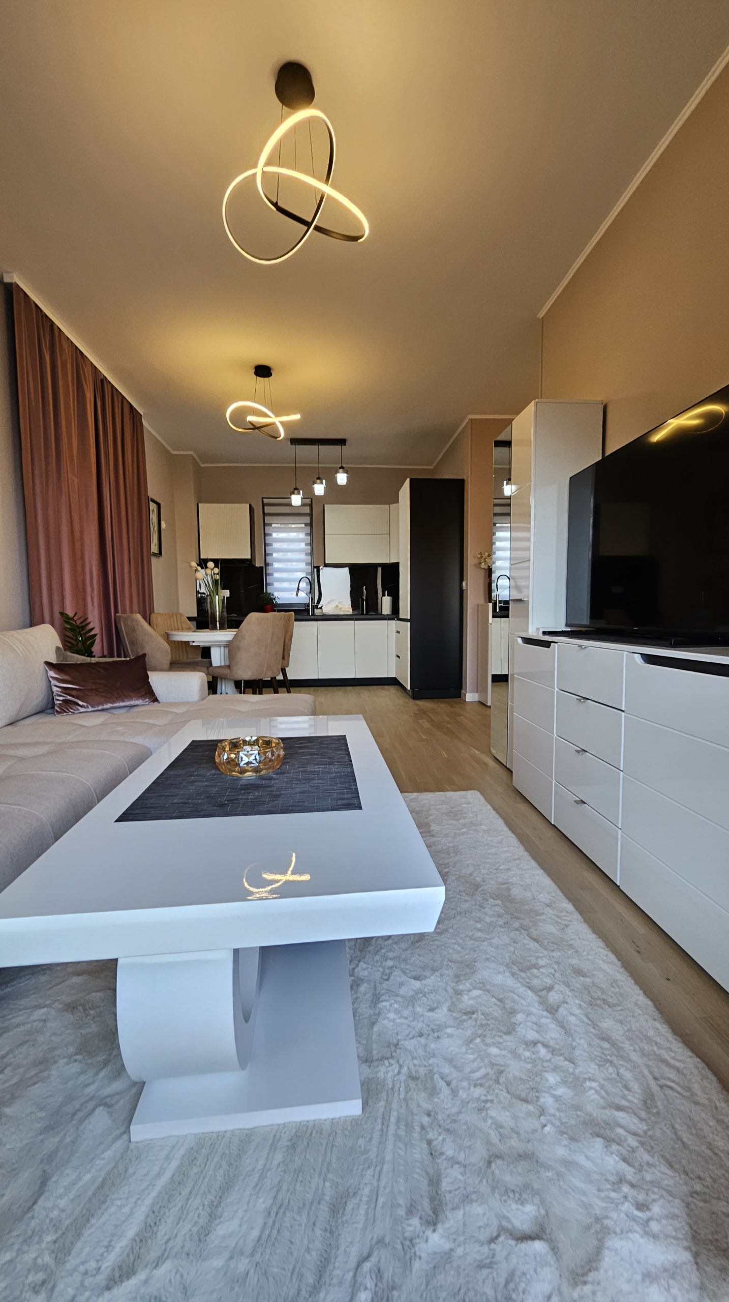 Modern Furnished Apartment with Sea View in Budva, Montenegro – MRENB62