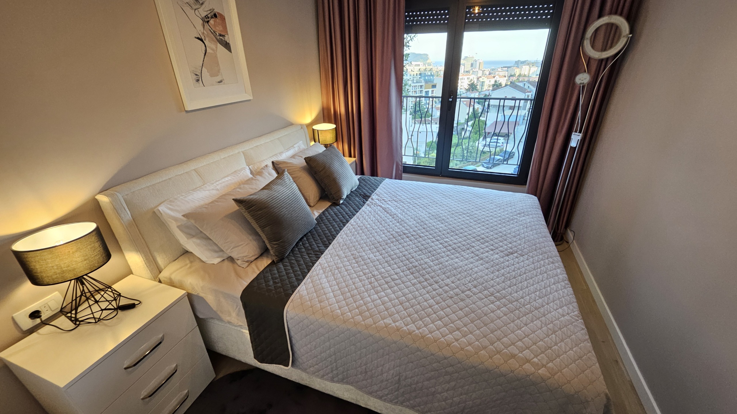 Modern Furnished Apartment with Sea View in Budva, Montenegro – MRENB62