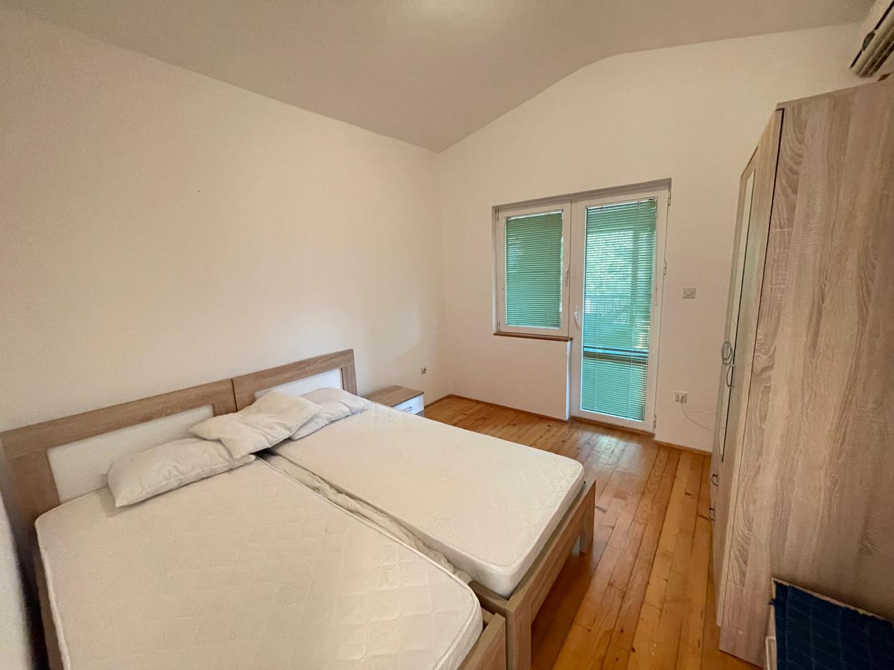 Spacious 122m² Apartment for Sale in Sutomore, Montenegro – MREALE40