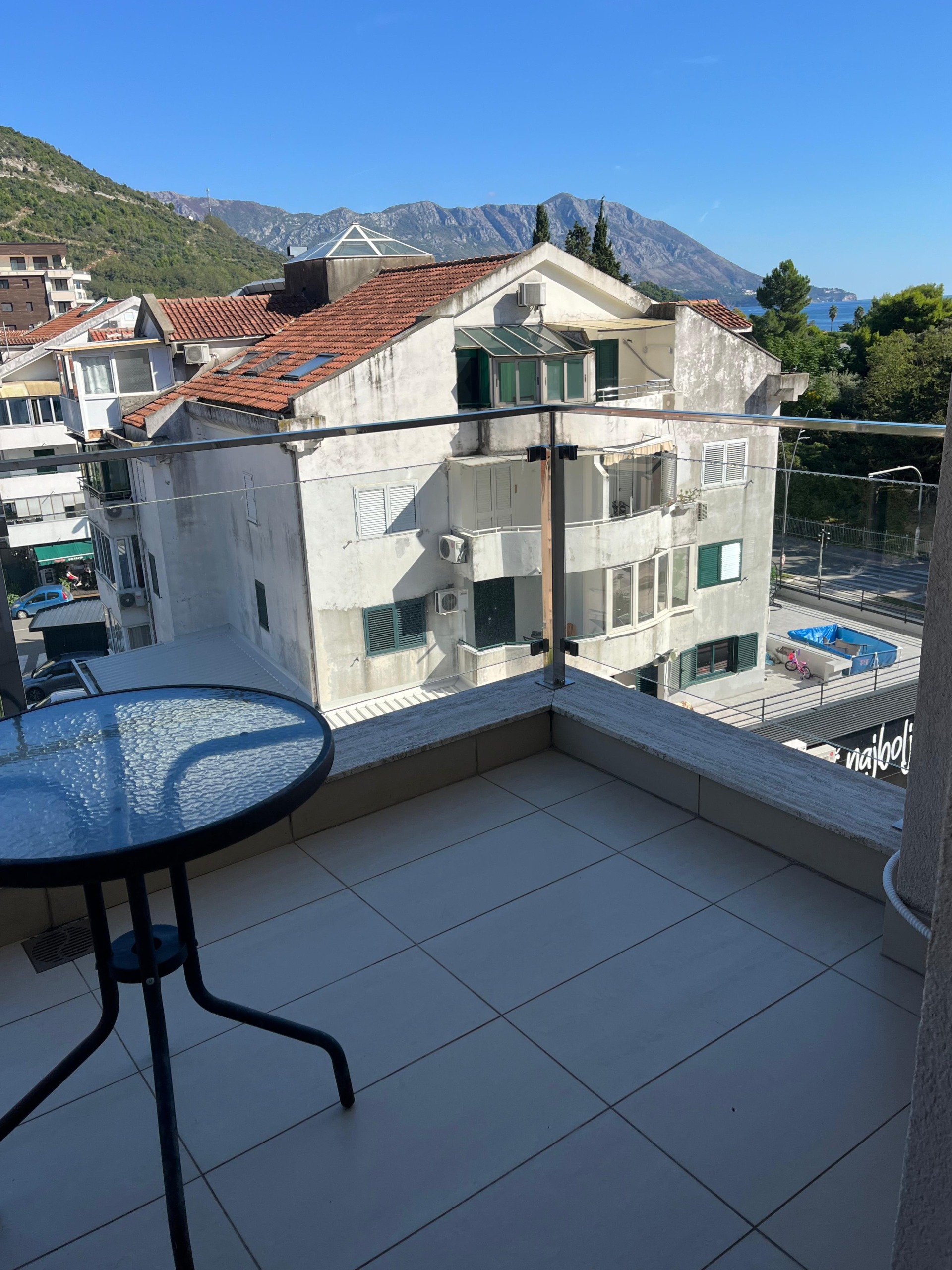 Sea View Apartment in Budva, Montenegro – MRENB64